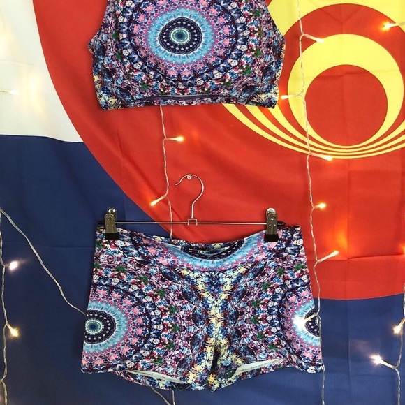 * SOLD * - Picture 4 of 5